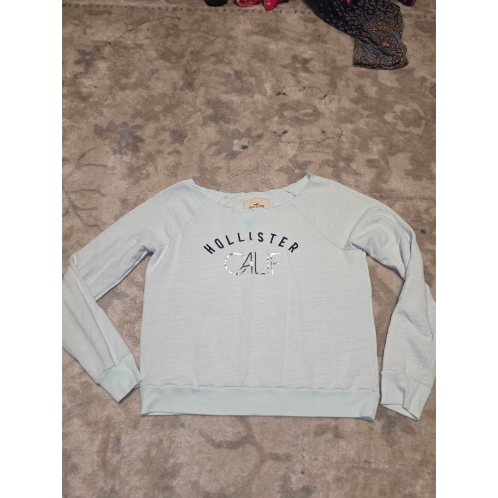 Hollister Light Blue CALI Silver Graphic Sweatshirt Size L